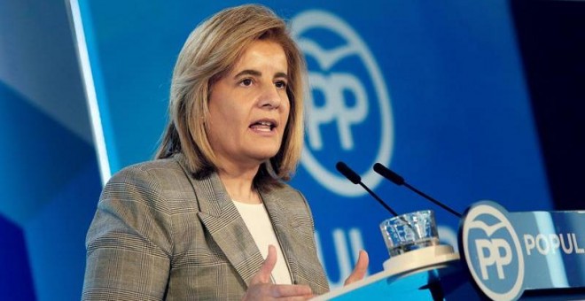 La ministra de Empleo, Fátima Báñez, durante su intervención en el Congreso Nacional de Pymes y Autónomos. /EFE