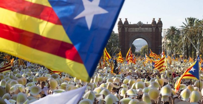 Imagen de archivo de una de las manifestaciones en Barcelona a favor de la independencia/EFE