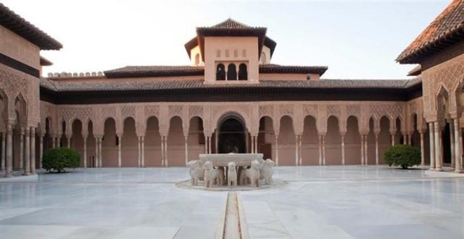 Patio de los Leones de la Alhambra. EUROPA PRESS