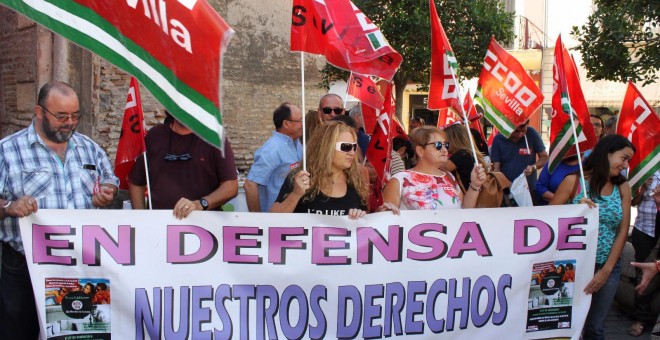 Manifestación de las camareras de piso en el centro de Sevilla /CCOO