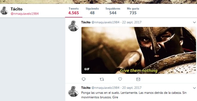 Tuits consecutivos del teniente coronel Daniel Baena, tras el nombre Tácito, 10 días y 8 días antes del referéndum del 1-O.