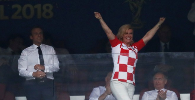 Kolinda Grabar-Kitarovic celebra un gol. REUTERS