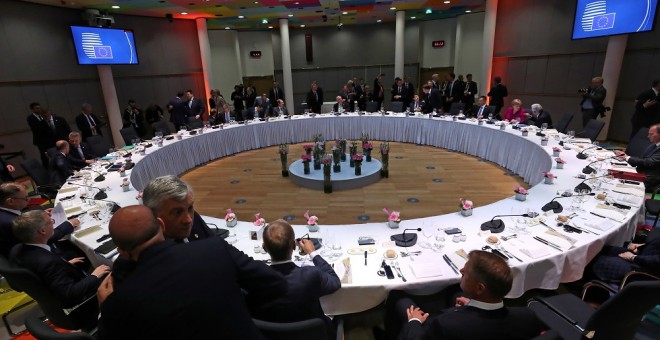 Imagen de la reunión de los líderes de la UE en Bruselas, tras las elecciones del 26-M, para analizar los nombramientos en las instituciones comunitarias. REUTERS/Yves Herman