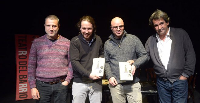 Alberto San Juan, Pablo Iglesias, Rubén Juste y Miguel Mora, instantes previos a la presentación del libro