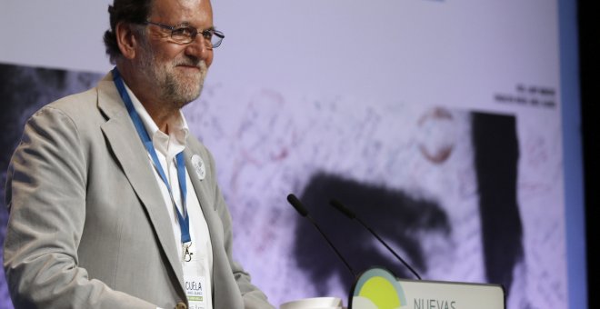 El presidente del Gobierno y del Partido Popular, Mariano Rajoy, durante su intervención en la jornada inaugural de la Escuela Miguel Ángel Blanco.EFE/Luis Tejido