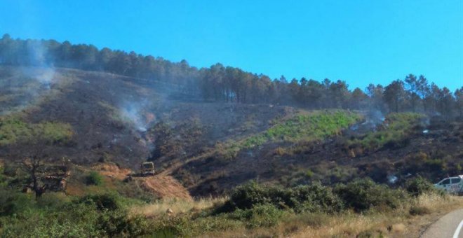 Imagen de archivo de un incendio en Sierra de Gata / EUROPA PRESS