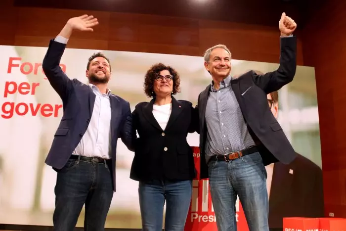 El comitè federal del PSOE irromp a la campanya impulsant al PSC i la resta de partits carreguen contra els socialistes