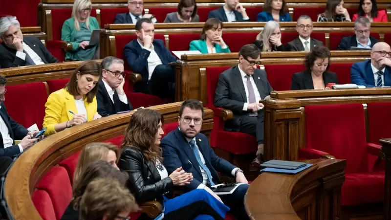 El president de la Generalitat, Pere Aragonès, durante el pleno del debate a la totalidad de Presupuestos 2024 en el Parlament. E.P./David Zorrakino