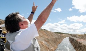 El presidente brasileño celebra la nueva fase de la canalización del río San Francisco a su paso por el estado de Ceará. ALAN SANTOS/ PRESIDENCIA DE LA REPÚBLICA. 26jun20.