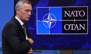 El Secretario General de la OTAN, Jens Stoltenberg, tras una declaración sobre el ataque de Rusia a Ucrania, en la sede de la OTAN en Bruselas el 24 de febrero de 2022.