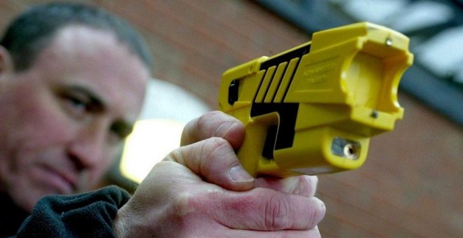 El SUP exige que se regule el uso de pistolas taser para situaciones como la de Melilla