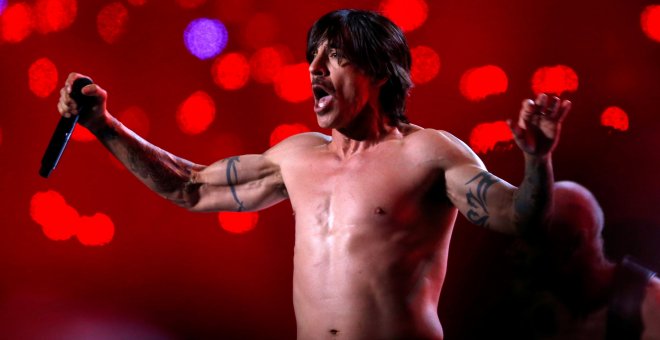 Red Hot Chili Peppers cuelga el cartel de "no hay entradas" en el FIB