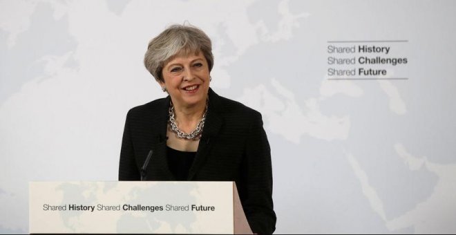 May pide a la UE un acuerdo a medida y dos años de transición para Reino Unido