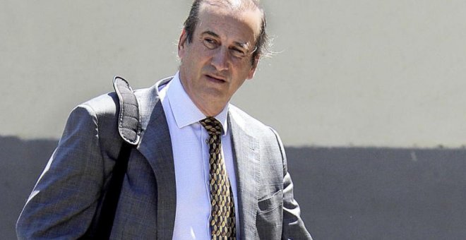 El ‘nietísimo’ de Franco vuelve al banquillo de los acusados