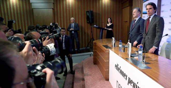 Aznar se ofrece para "reconstruir el centro derecha" y se lava las manos sobre Gürtel