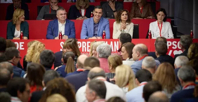 El PP tilda de "maniobra estética" la carta de Sánchez mientras el PSOE cierra filas