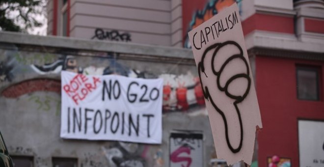 Miles de personas protestan contra la cumbre del G-20 en Hamburgo