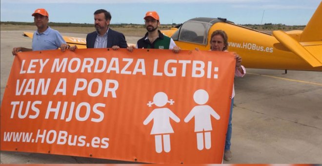 El Observatorio contra la LGBTfobia pide paralizar un congreso organizado por Hazte Oir en Madrid