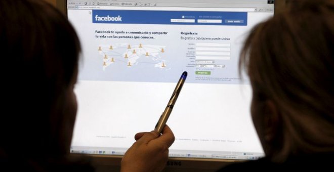 Rusia amenaza con desconectar Facebook en 2018 si no guarda los datos personales de los usuarios