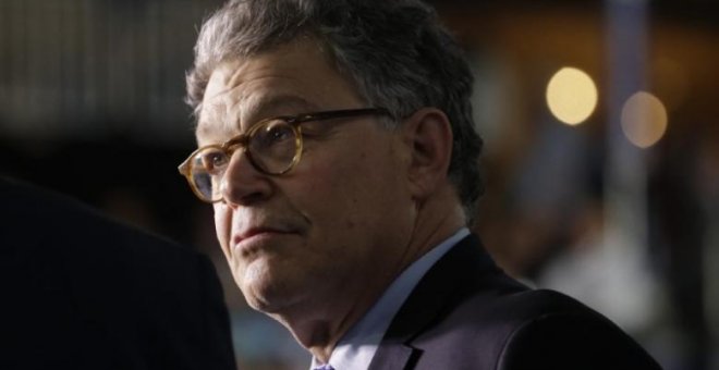 Una periodista acusa de abuso sexual al senador demócrata Al Franken