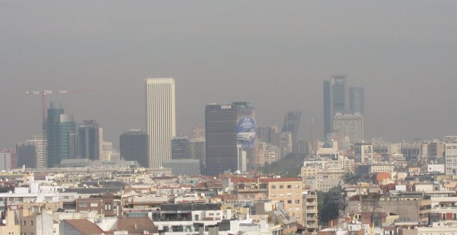 Madrid activa de nuevo el protocolo por alta contaminación y limita la velocidad en la M-30 este miércoles