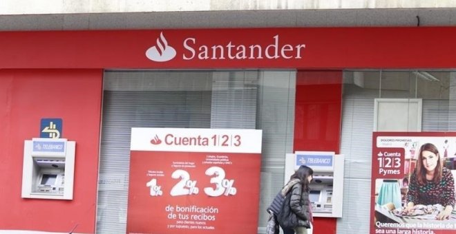 Santander eliminará en un año la mitad del empleo que absorbió con Popular