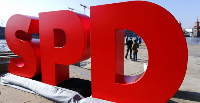 ¿Cuenta atrás para volver a la gran coalición? El SPD recuenta los votos de sus militantes