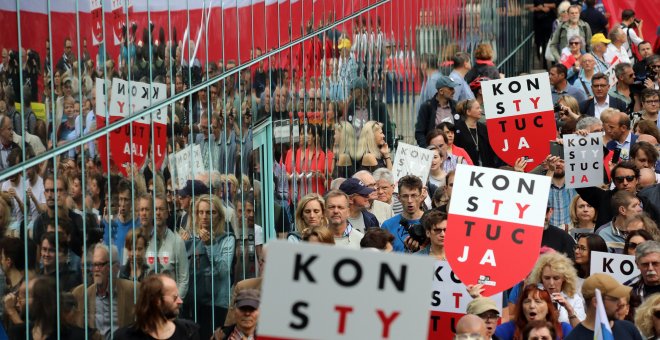 Las medidas que hacen peligrar la independencia de la justicia en Polonia
