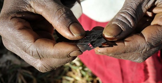 Sierra Leona prohíbe "con efecto inmediato" la mutilación genital femenina