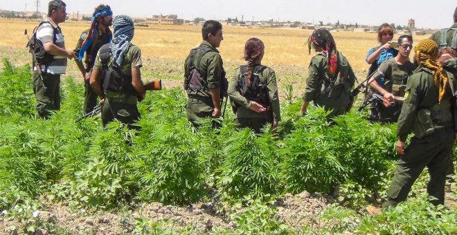 El bloqueo iraní dispara la drogadicción en Kurdistán y los Barzani la 'curan' a golpes