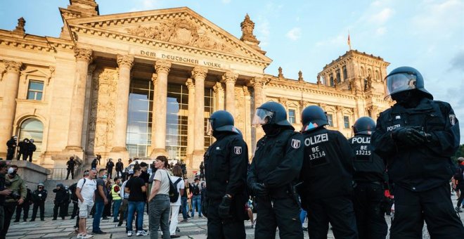 Estupor en Alemania por el amago de "toma" del Reichstag por ultraderechistas: "Es una vergüenza"