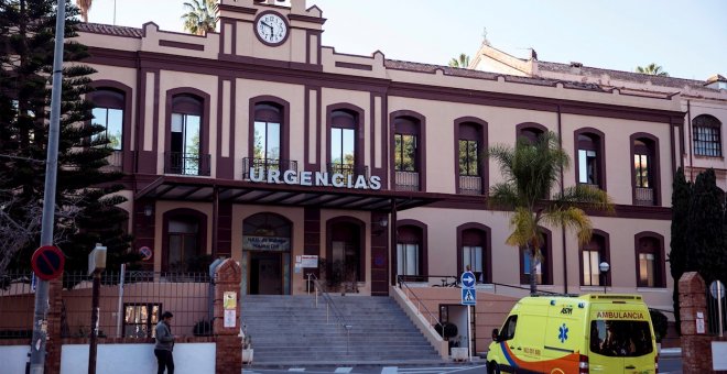 Quimio a más de 30 grados y esperas de 24 horas en urgencias, el verano en la sanidad pública de Málaga