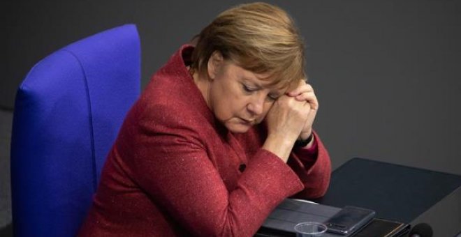 El emotivo discurso con el que Merkel llama a la responsabilidad en Navidad: "Lo siento de corazón"