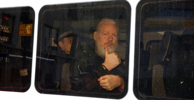 La PDLI celebra que Reino Unido no extradite a Assange a EEUU y pide la retirada de los cargos