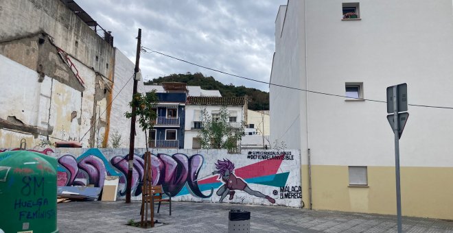 La Invisible de Málaga: quince años de creatividad, reflexión y amenazas municipales de cierre