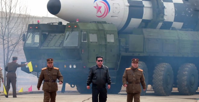"La película 'El dictador', de Sacha Baron Cohen, se ha hecho realidad": cachondeo en Twitter con el último vídeo de Kim Jong-Un en Corea del Norte