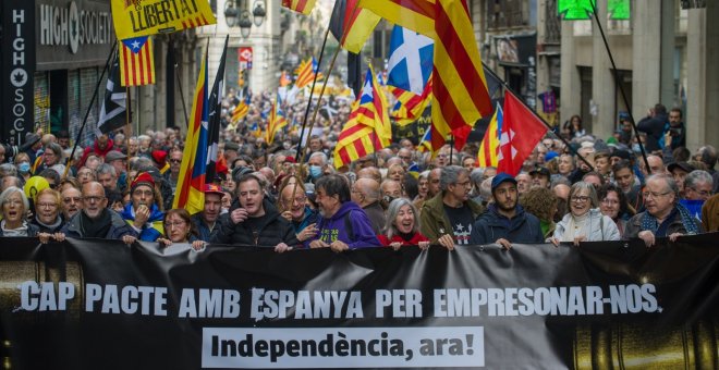 Miles de personas se manifiestan en Barcelona contra la reforma del Código Penal