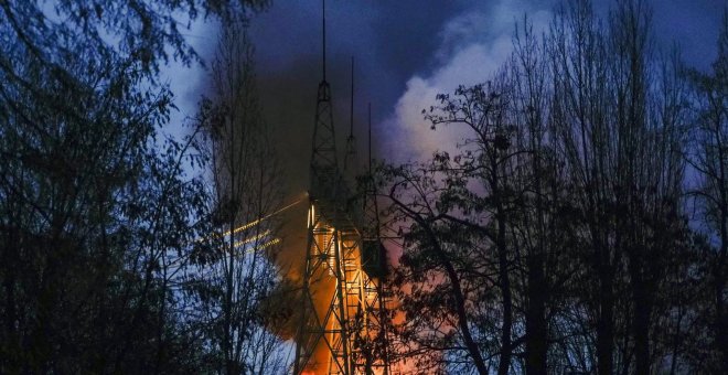 Rusia ataca Kiev horas después de que se restableciera la calefacción