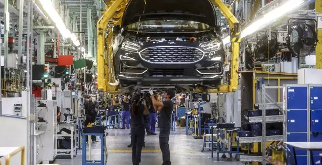 Ford acuerda un ERE para despedir a 1.144 trabajadores en su fábrica valenciana de Almussafes