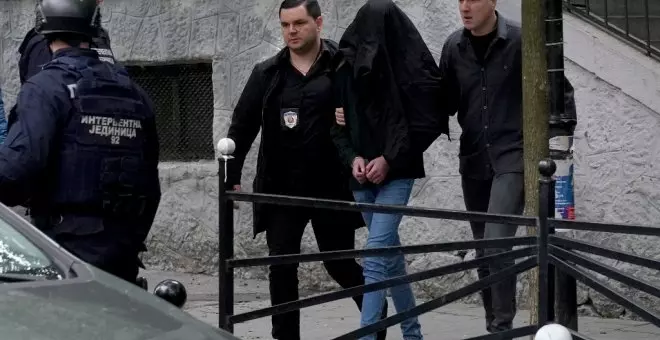 Un joven de 14 años mata a tiros a ocho estudiantes y un guardia de seguridad en un colegio de Belgrado