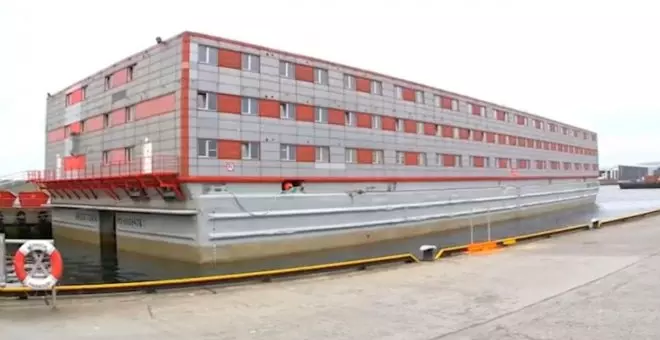 Así es el Bibby Stockholm, el barco cárcel para refugiados que prepara Reino Unido