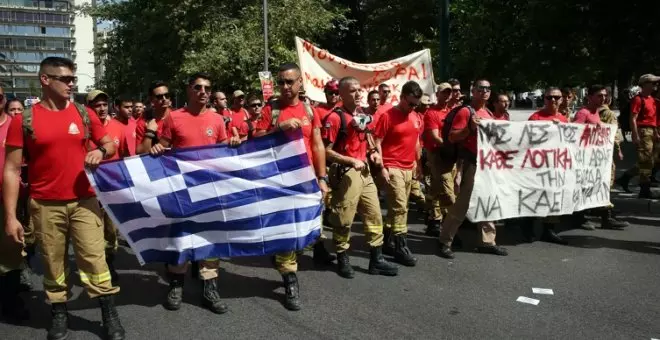 "En Grecia se ha legalizado la explotación salvaje": Eduardo Garzón explica en ocho tuits la reforma laboral griega