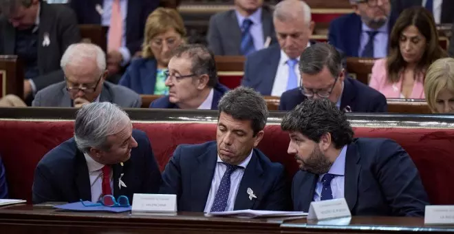 Los barones del PP recibieron directrices de Génova para sus intervenciones sobre la amnistía en el Senado