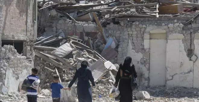 Las mujeres, las grandes perjudicadas de la herida social que provocaron los terremotos de Turquía