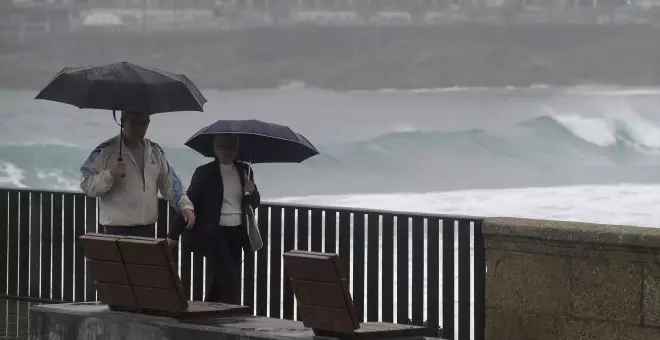 La borrasca Nelson obliga a activar avisos en 37 provincias por lluvia, viento, nieve y oleaje