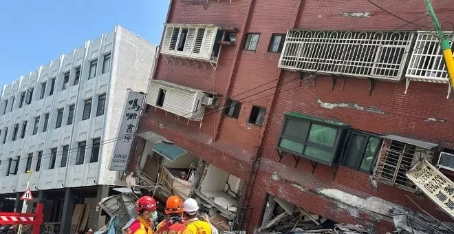 Al menos nueve muertos en el mayor terremoto de Taiwán en 25 años