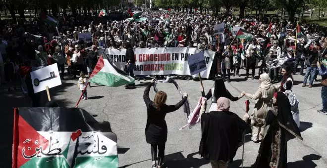 Miles de personas salen a las calles en España para pedir un alto el fuego en Gaza