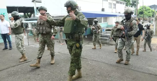 Asesinan al director de una cárcel durante la jornada de votación de referéndum en Ecuador