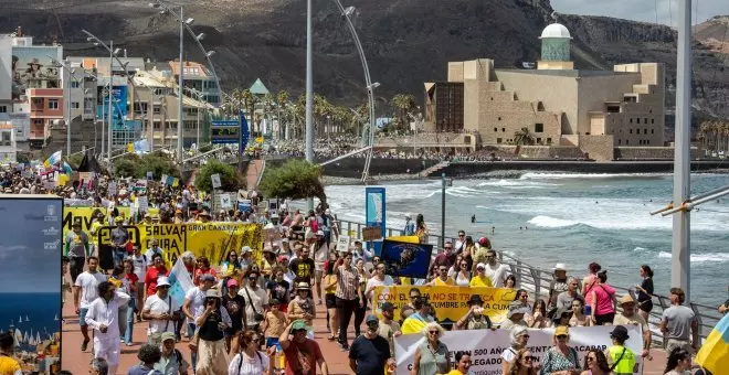 Canarias abre el debate: cómo el turismo puede acabar con la paz en lugares idílicos
