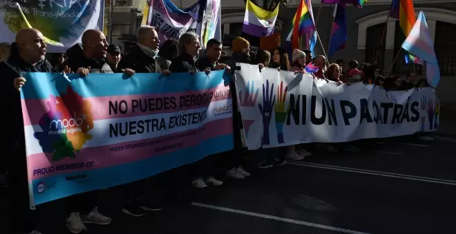 El Tribunal Constitucional revisará la ley trans de Madrid tras admitir un recurso del Defensor del Pueblo
